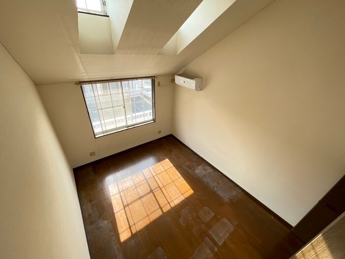 物件内観写真22　(居室)