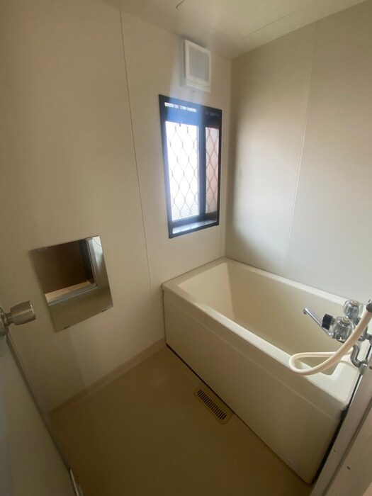 物件内観写真10　(バス／シャワールーム等)