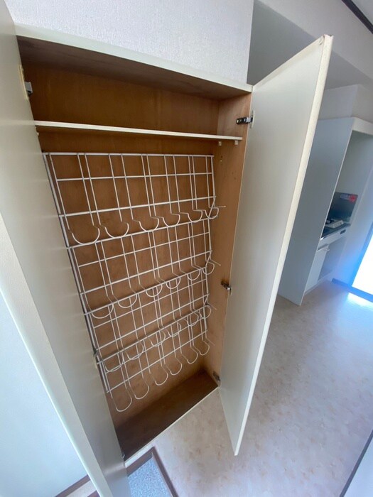 物件内観写真13　(靴箱)