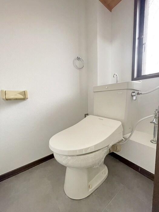 物件内観写真13　(トイレ)