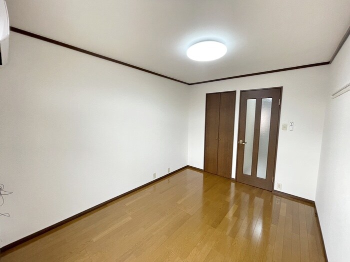 物件内観写真19　(居室)
