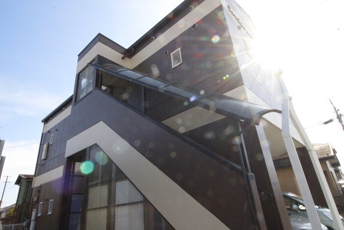 物件外観写真2　(外観写真)