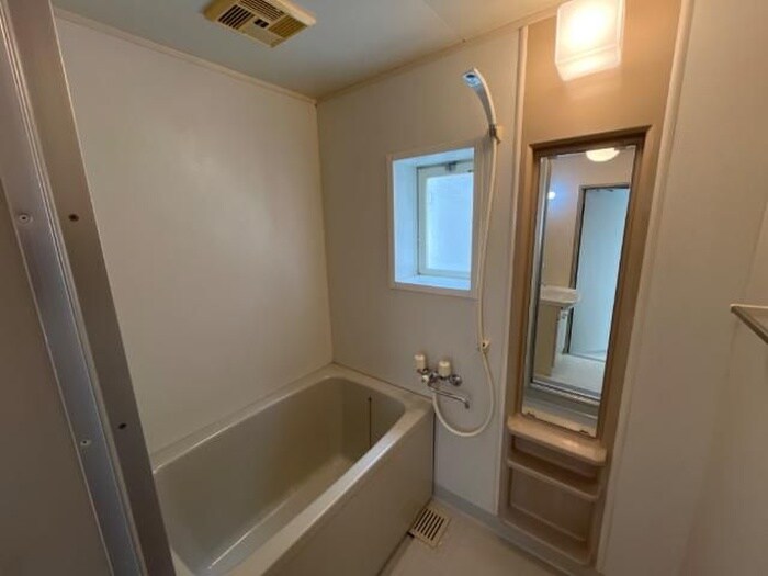 物件内観写真11　(バス／シャワールーム等)