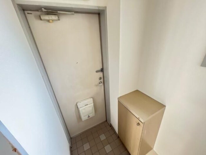 物件内観写真20　(玄関)