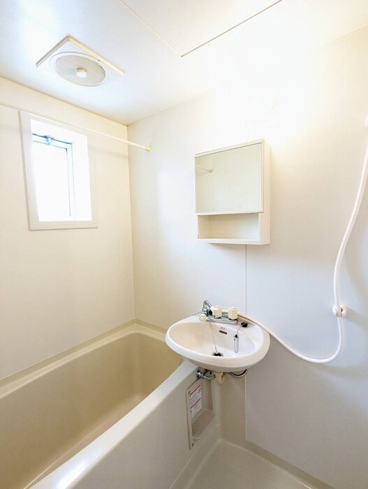 物件内観写真11　(バス／シャワールーム等)