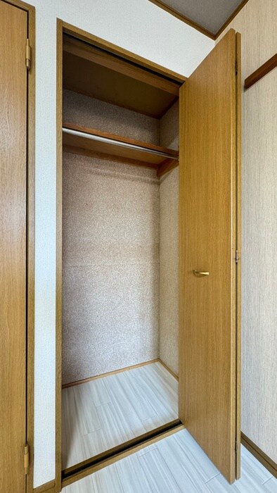 物件内観写真10　(収納)