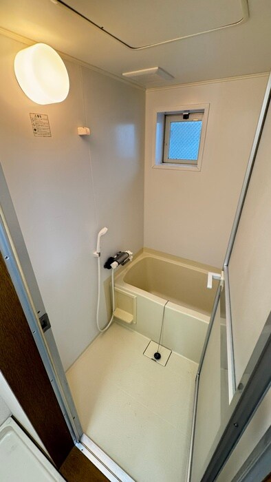 物件内観写真12　(バス／シャワールーム等)