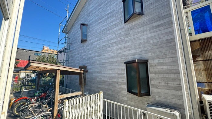 物件内観写真18　(室内からの展望)