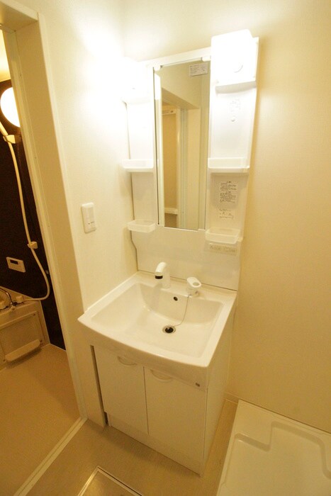 物件内観写真9　(洗面)