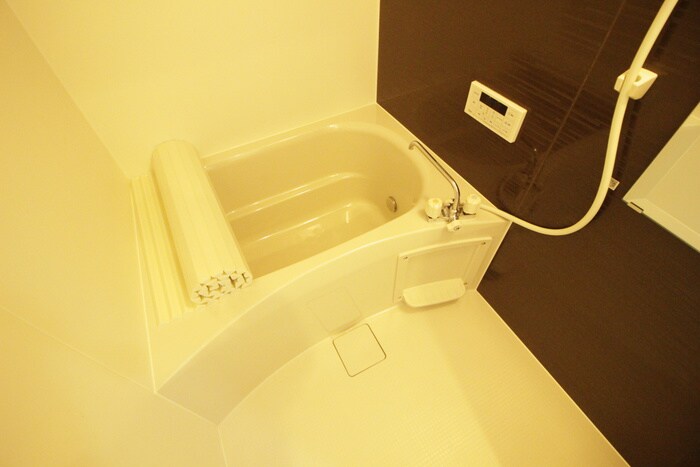 物件内観写真10　(バス／シャワールーム等)