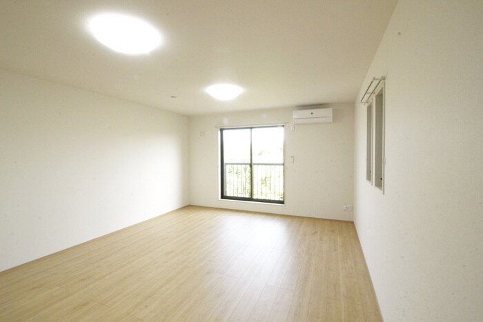 物件内観写真17　(居室)