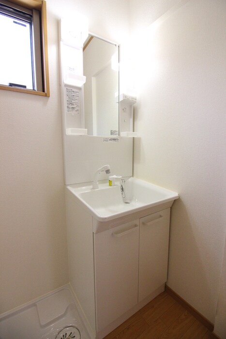 物件内観写真10　(洗面)