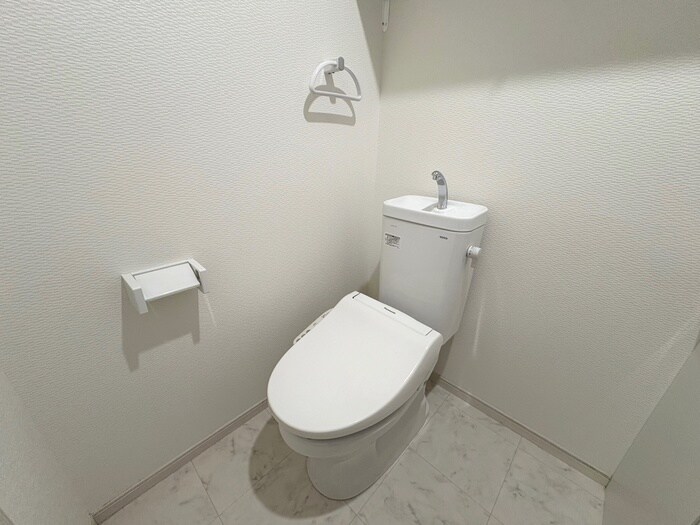 物件内観写真15　(トイレ)