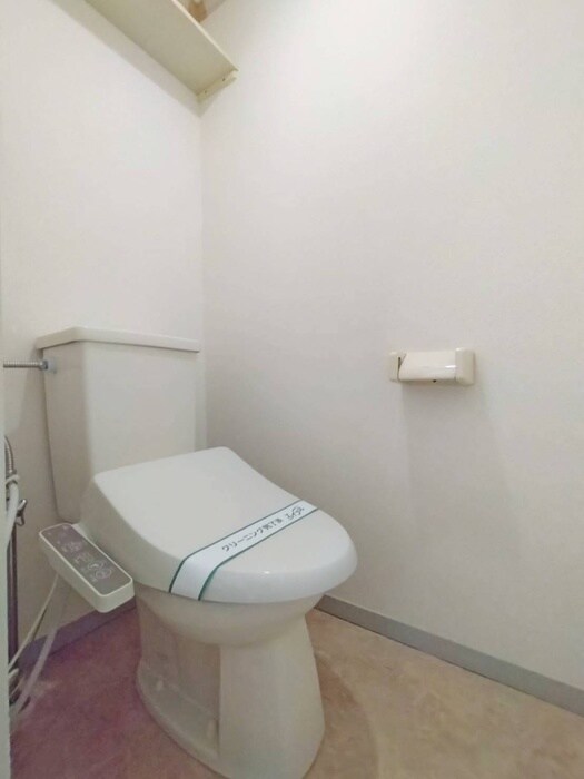 物件内観写真11　(トイレ)