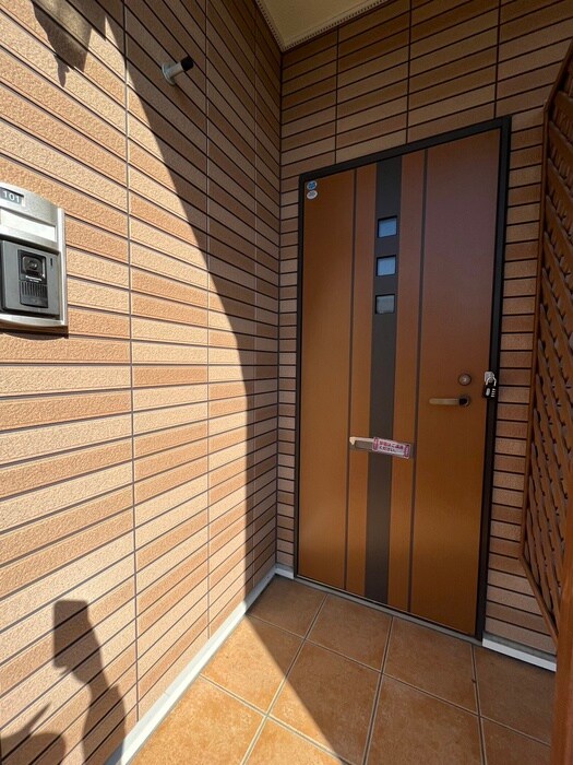 物件内観写真19　(玄関)