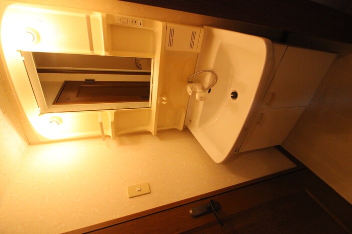 物件内観写真9　(洗面)