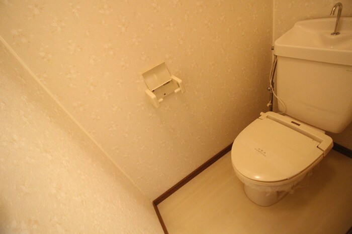 物件内観写真11　(トイレ)