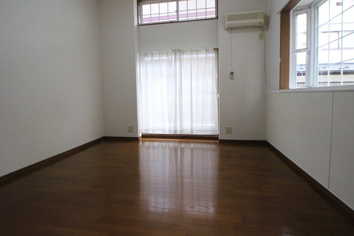 物件内観写真13　(居室)