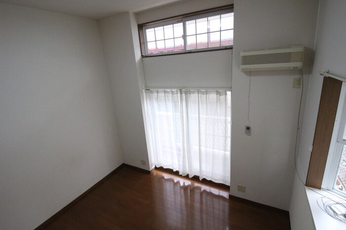 物件内観写真19　(居室)