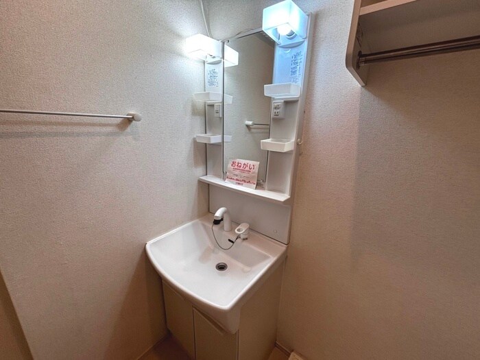 物件内観写真11　(洗面)