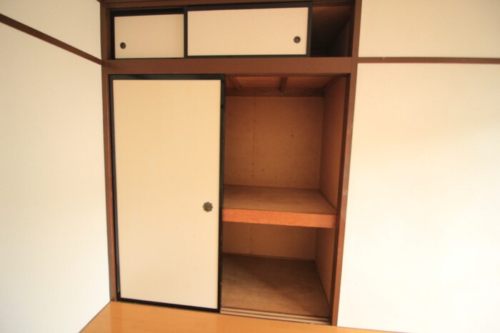 物件内観写真18　(収納)