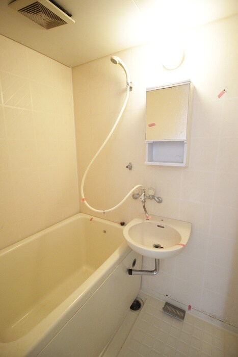 物件内観写真15　(バス／シャワールーム等)