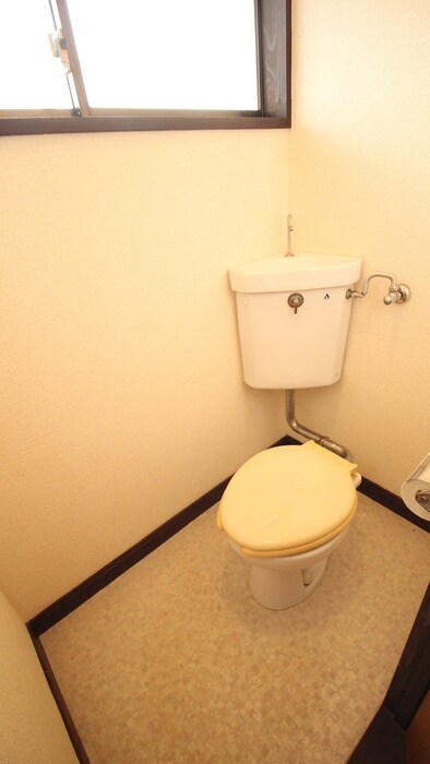 物件内観写真16　(トイレ)