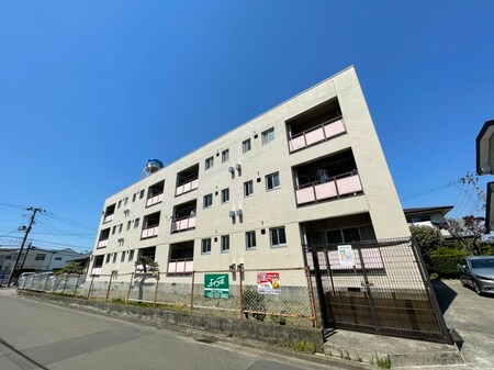 山田アパート外観写真