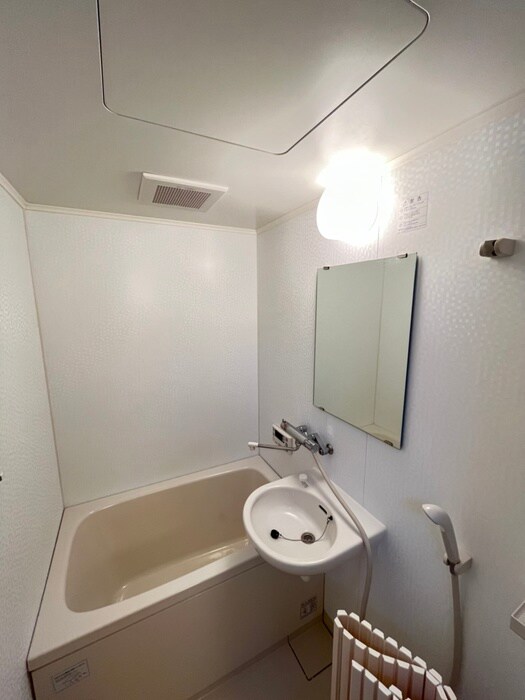 物件内観写真13　(バス／シャワールーム等)