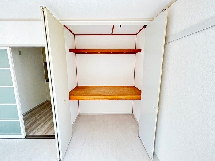 物件内観写真16　(収納)
