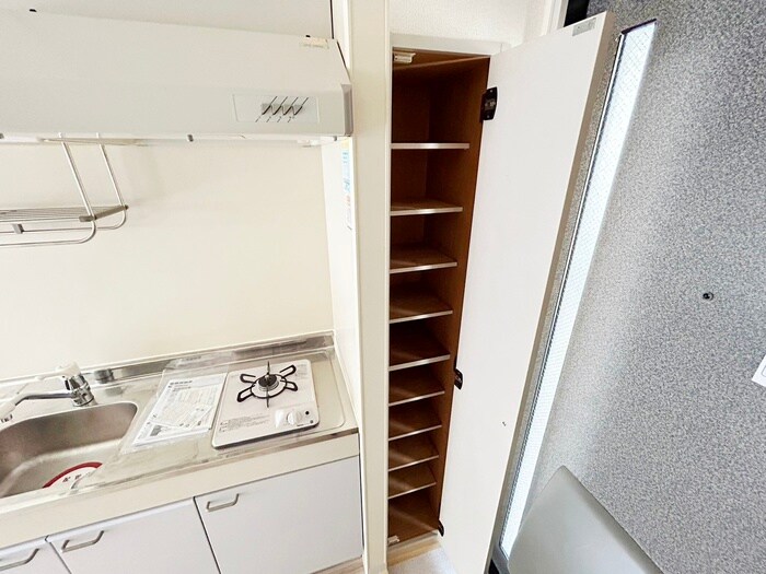 物件内観写真18　(靴箱)