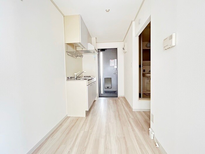 物件内観写真19　(廊下)