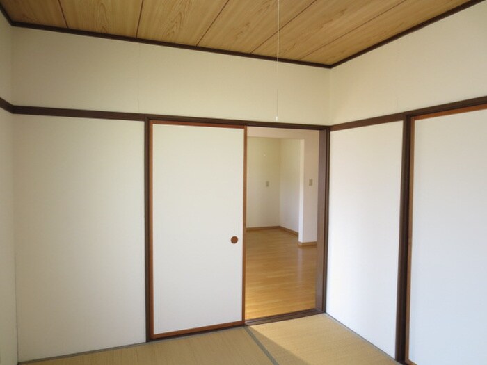 物件内観写真20　(居室)