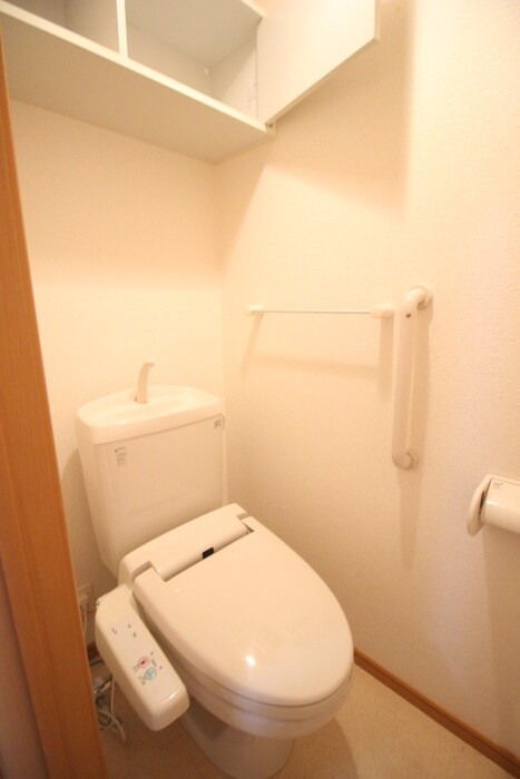 物件内観写真12　(トイレ)