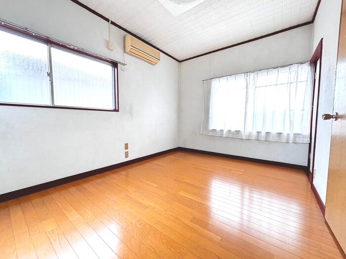 物件内観写真9　(居室)