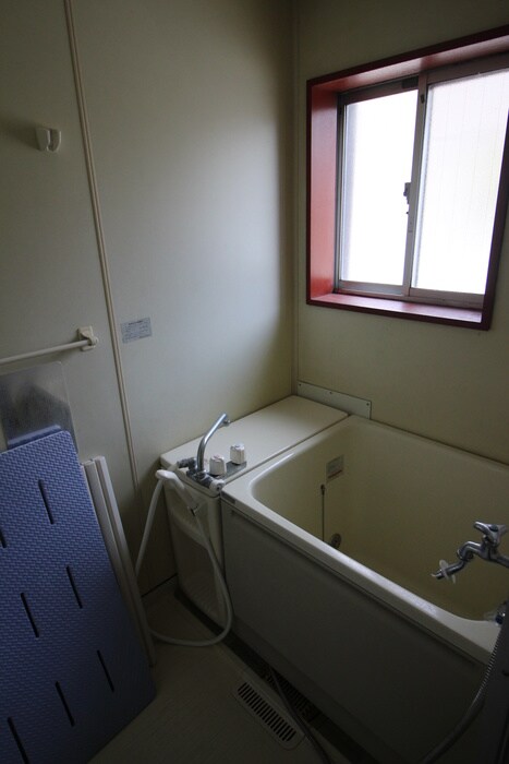 物件内観写真12　(バス／シャワールーム等)