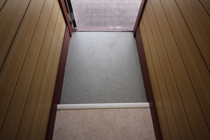 物件内観写真15　(玄関)