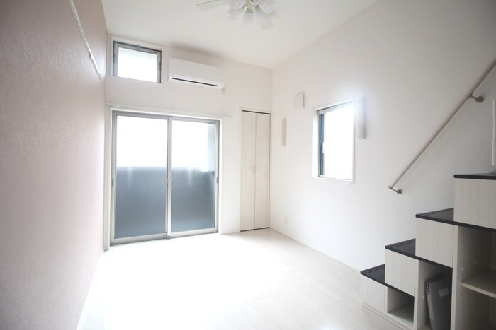 物件内観写真7　(居室)