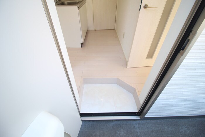 物件内観写真19　(玄関)