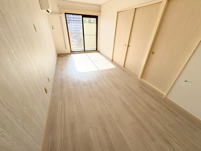 物件内観写真10　(居室)