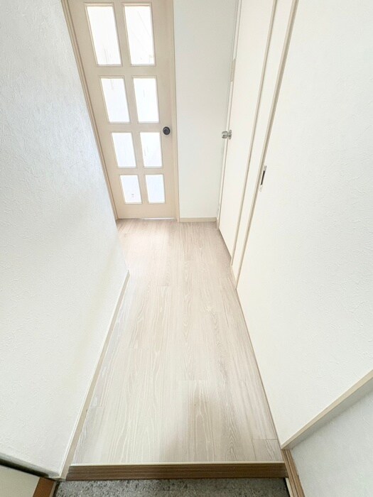 物件内観写真19　(廊下)