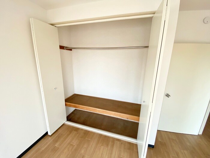 物件内観写真10　(収納)