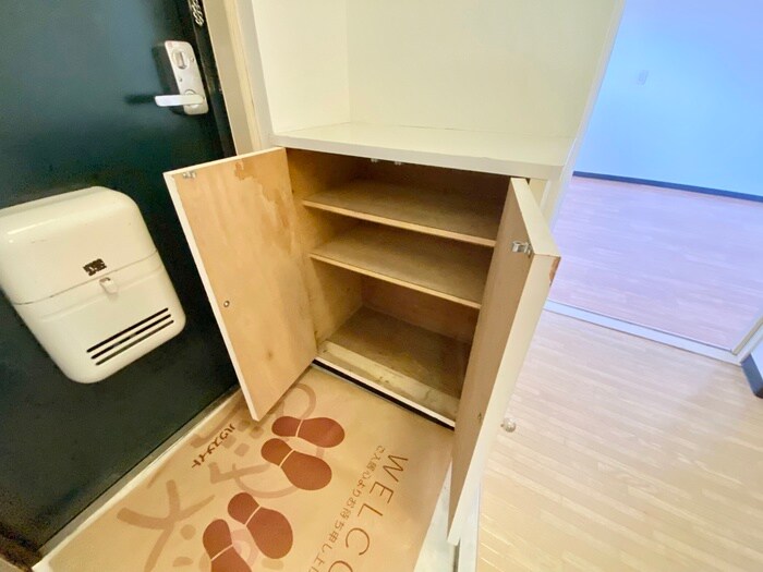物件内観写真19　(靴箱)