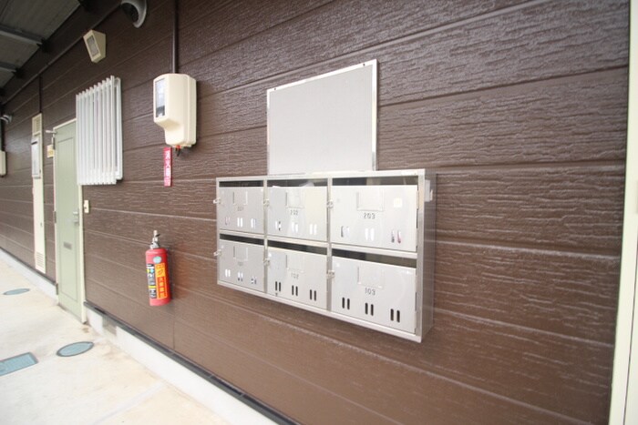 物件外観写真4　(建物設備)