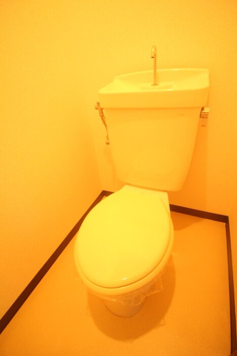 物件内観写真10　(トイレ)