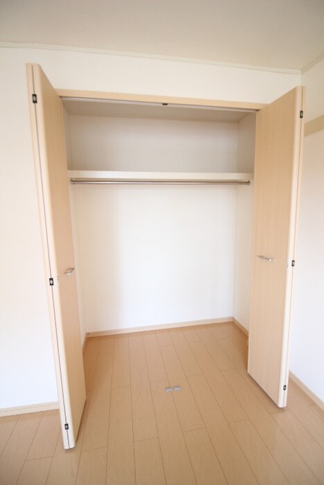 物件内観写真21　(収納)