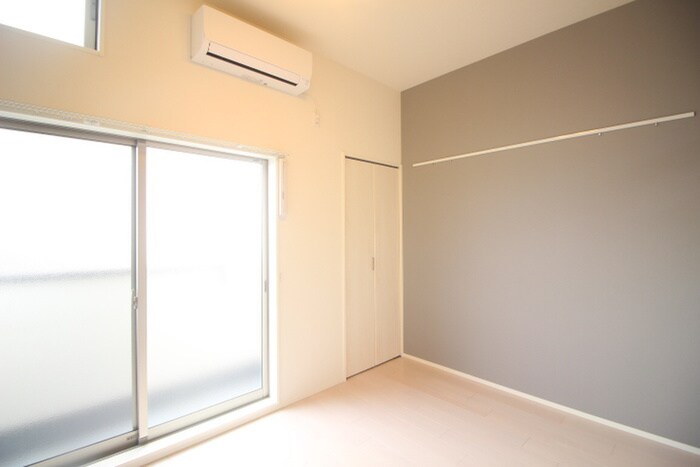 物件内観写真12　(居室)