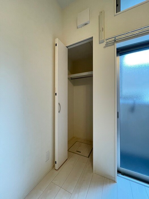 物件内観写真18　(洗面)