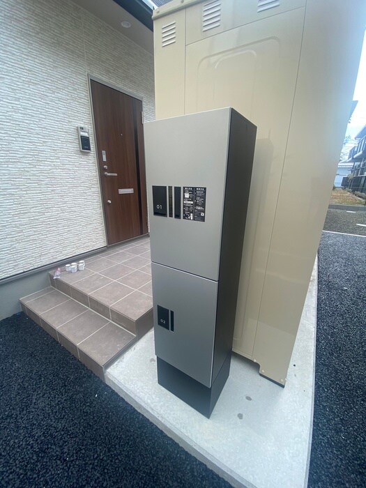 物件外観写真4　(建物設備)