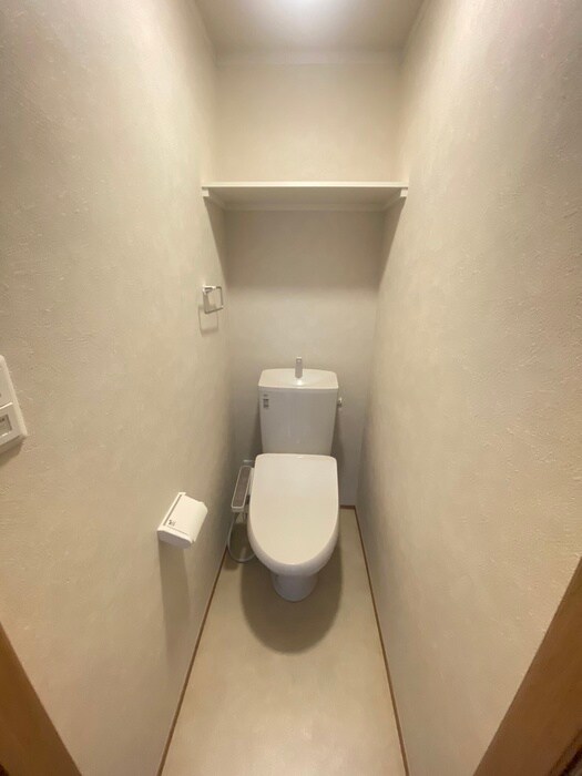 物件内観写真11　(トイレ)